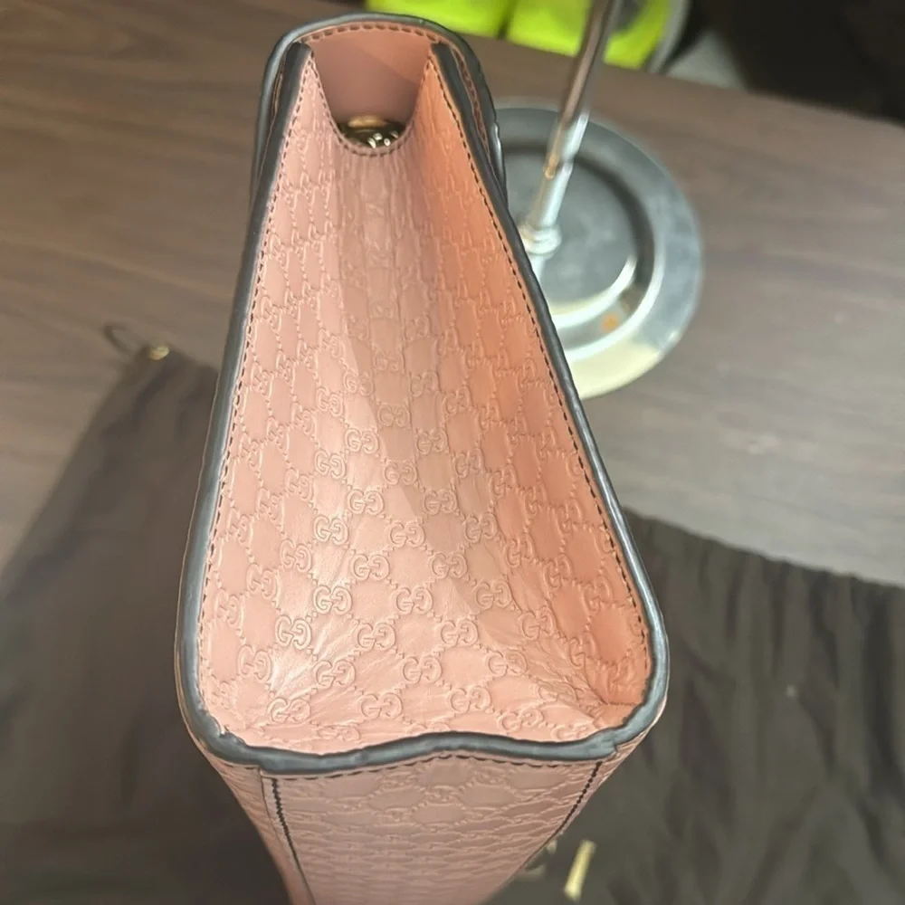 Authentic Gucci Microguccisimma shoulder bag- - Picture 6 of 9